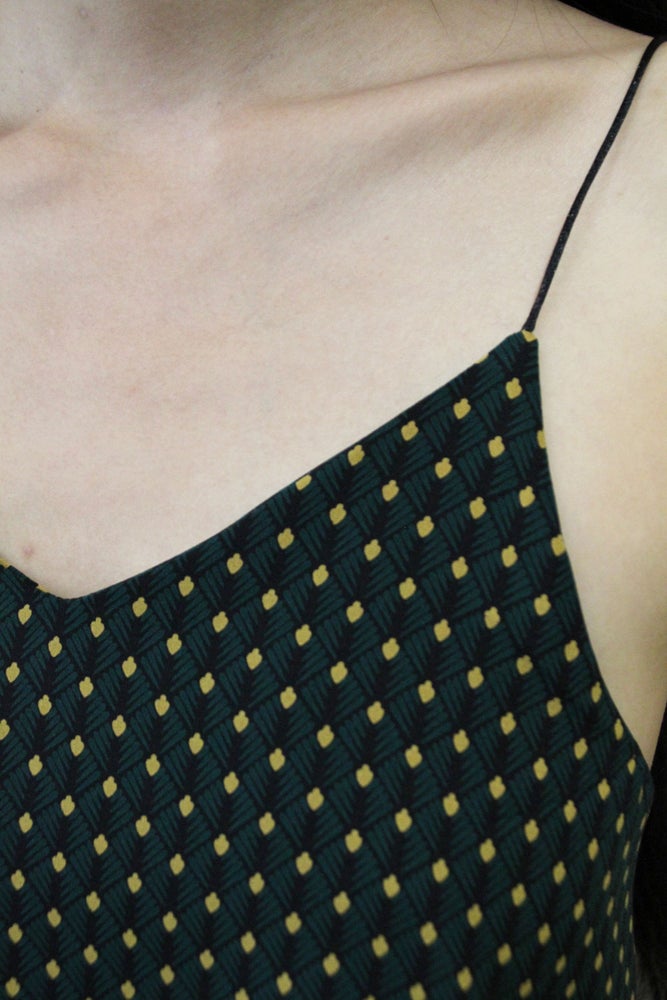 GREEN PRINT TOP