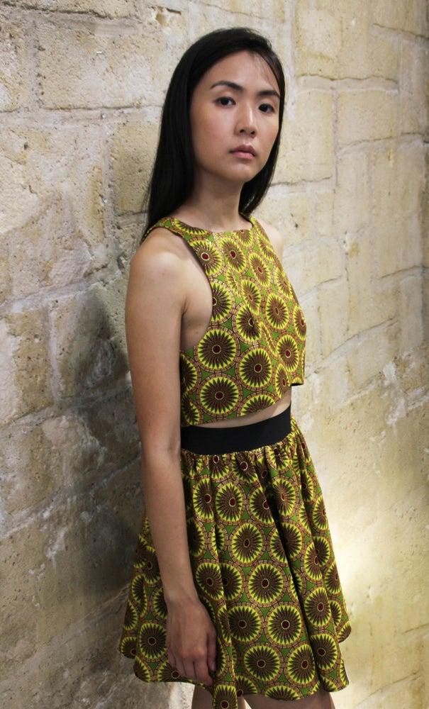 MALILI CROPPED TOP AND FLARED SKIRT Gold Flower Wax